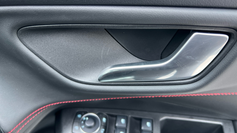 Ford Puma 1.0 EcoBoost Hybrid mHEV ST-Line X 5dr Petrol Hatchback